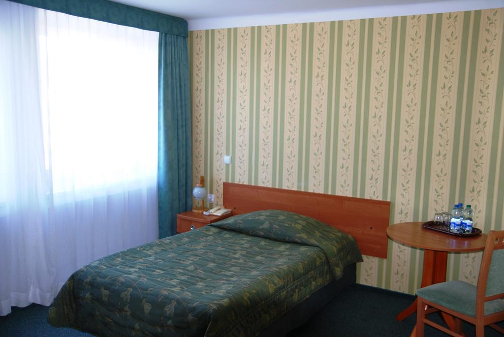Hotel Swiatowit Łódź Zimmer foto